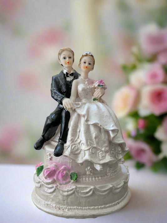 Romantic Bride & Groom Cake Top Figurine Gift